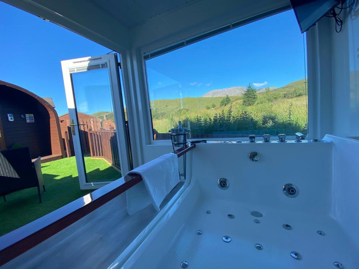 Highland Stays - Ben View Studio Pod&Jacuzzi Bath Fort William Exterior foto